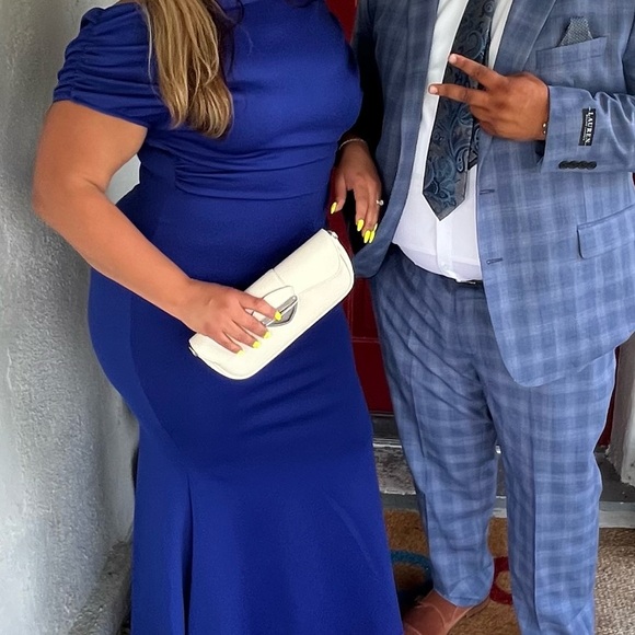 Sleeveless off shoulder long formal dress - Picture 4 of 4